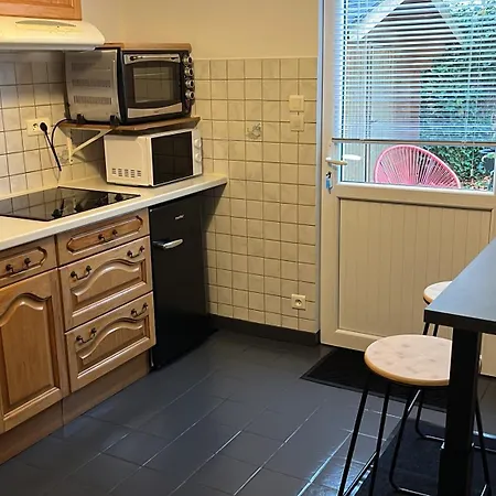 La Douce Angevine Apartment *